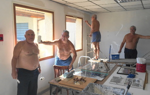 Un coup de blanc pour faire briller la dent de LOUICH