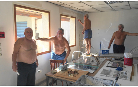 Un coup de blanc pour faire briller la dent de LOUICH